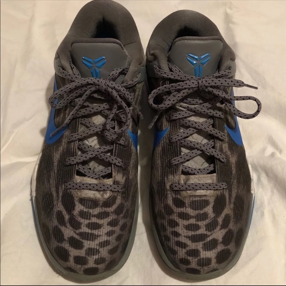 Kobe 7 Grey Cheetah Shoes - Picture 2 of 7